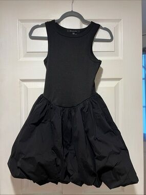 NWT Women’s Black Bubble Dress size Small